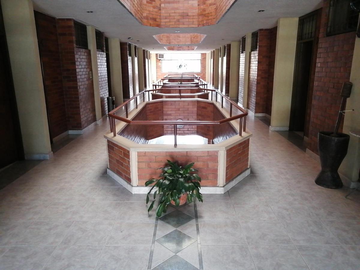 La Posada Del Viajero Ibagué Esterno foto